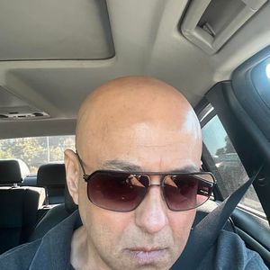 Meet your Posher, Rocky